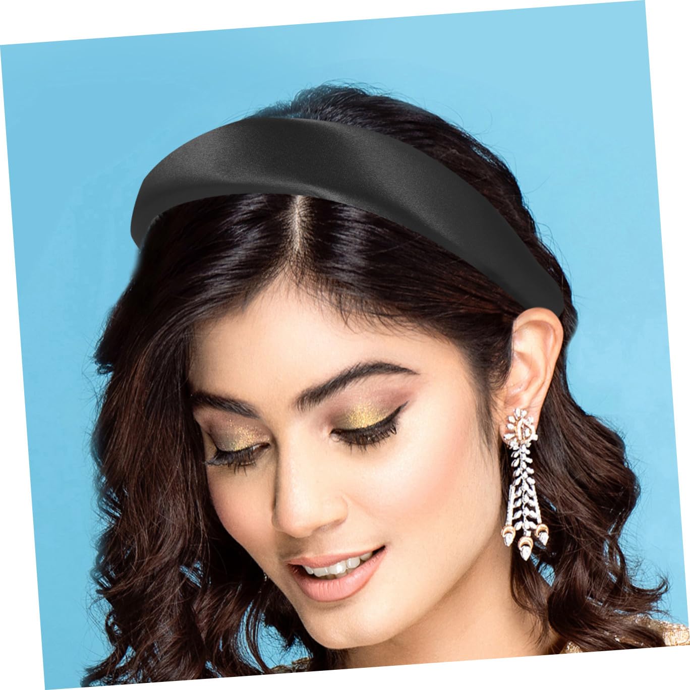 WOONEKY 5 Diademas De Satén Lisas Para Mujer Anchas Antideslizantes Con Relleno De Esponja Accesorio Para El Cabello Para Uso Diario Y Ocasiones Especiales.