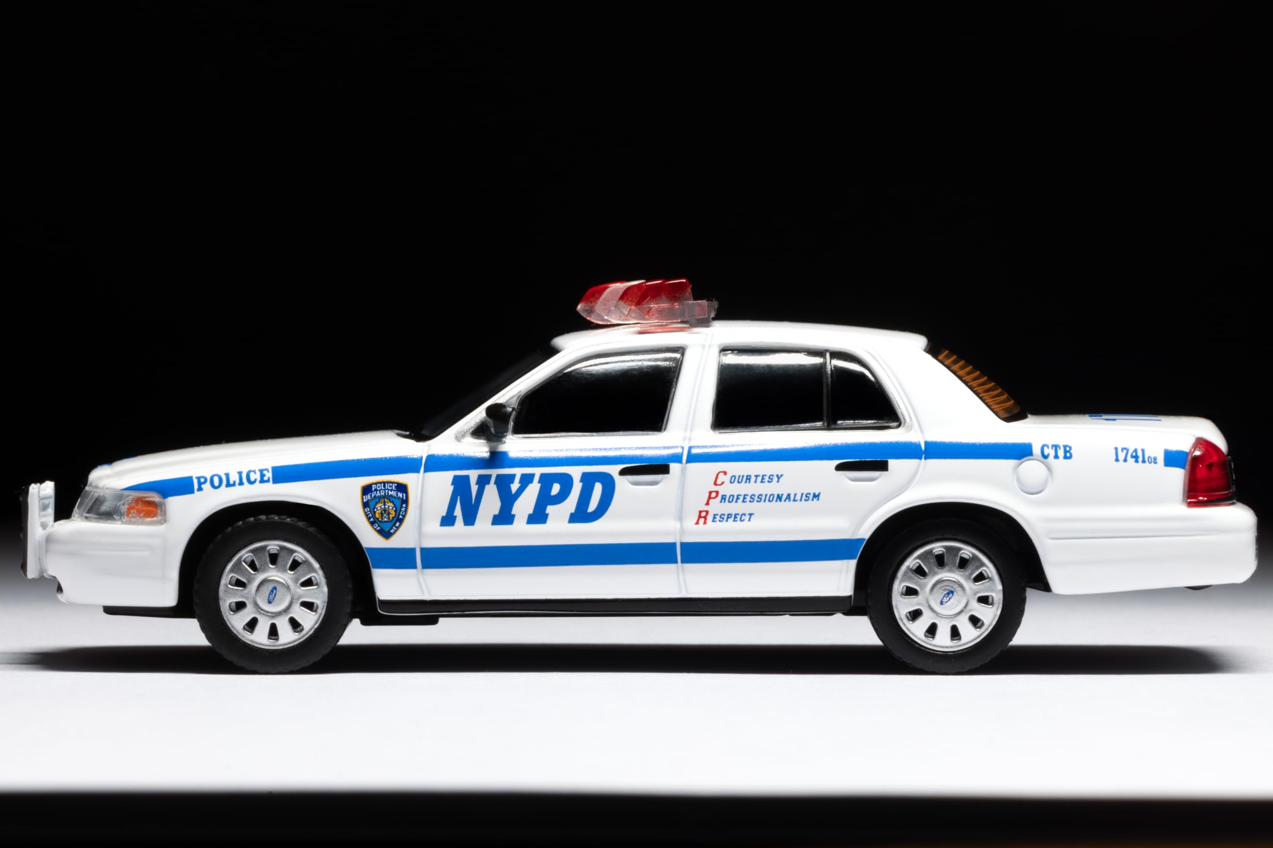 1/64 Scale Diecast Collectible Compatible with Ford Crown Victoria NYPD Livery Finished Product