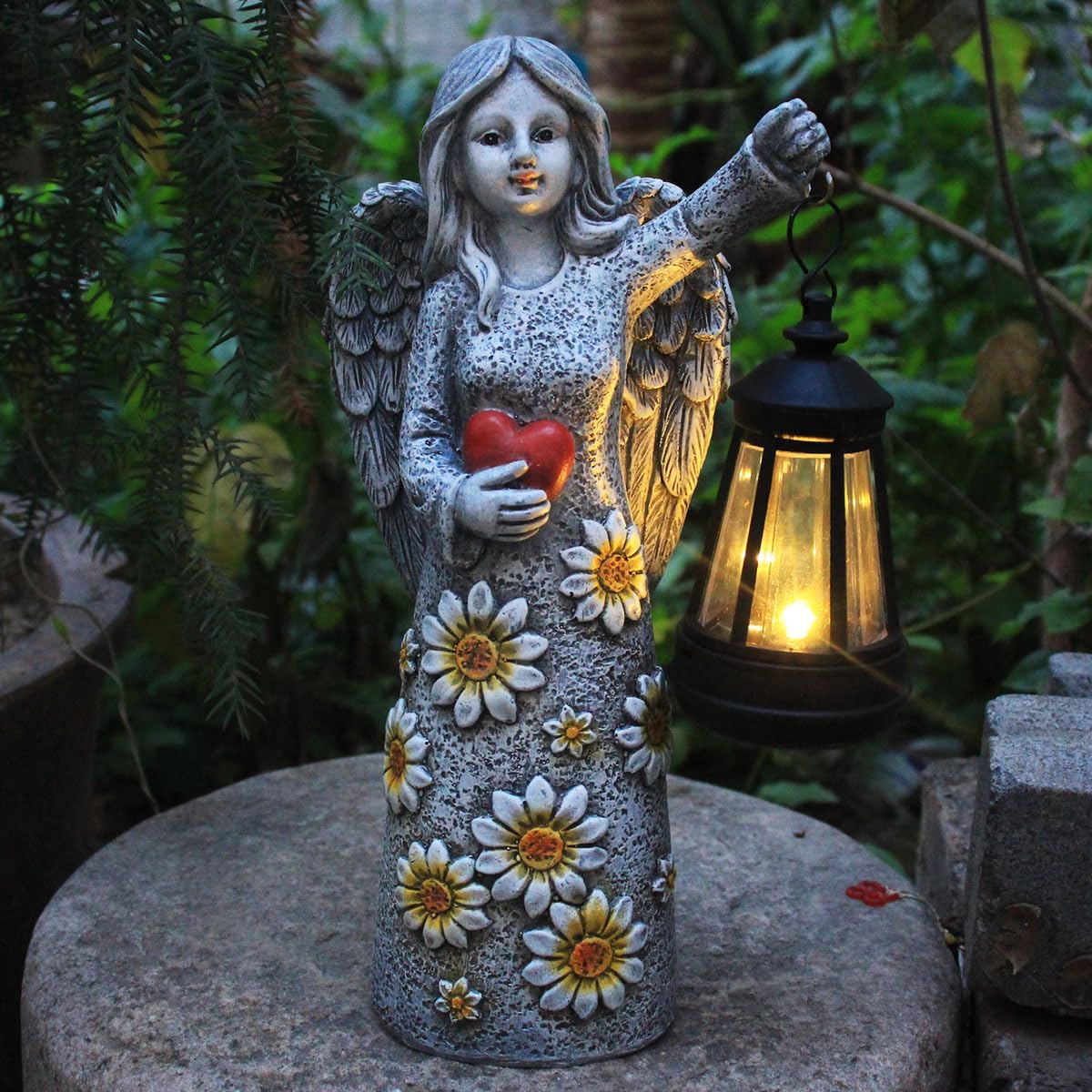 Solar Garden Angel Statues,Outdoor Angel Figurines Lights Waterproof Statue Decor Lanterns for Yard Patio Porch Decoration Gift for Mom Grandma (Minimalist)