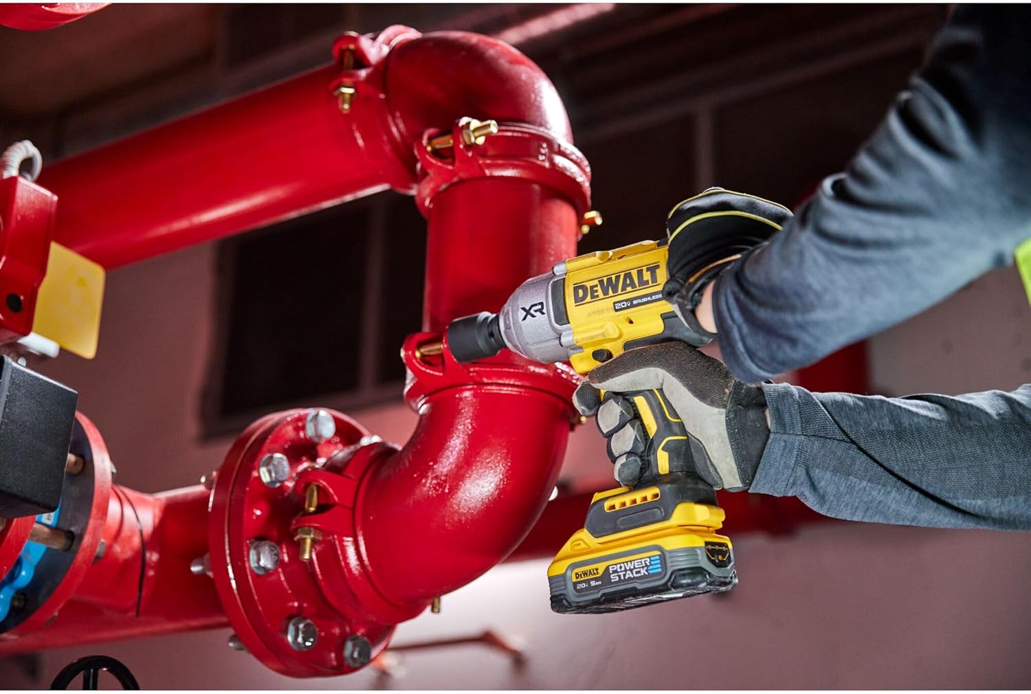 DEWALT 20V MAX Battery, POWERSTACK, More Power More Compact, Rechargeable 5Ah Lithium Ion Battery (DCBP520) - Image 10