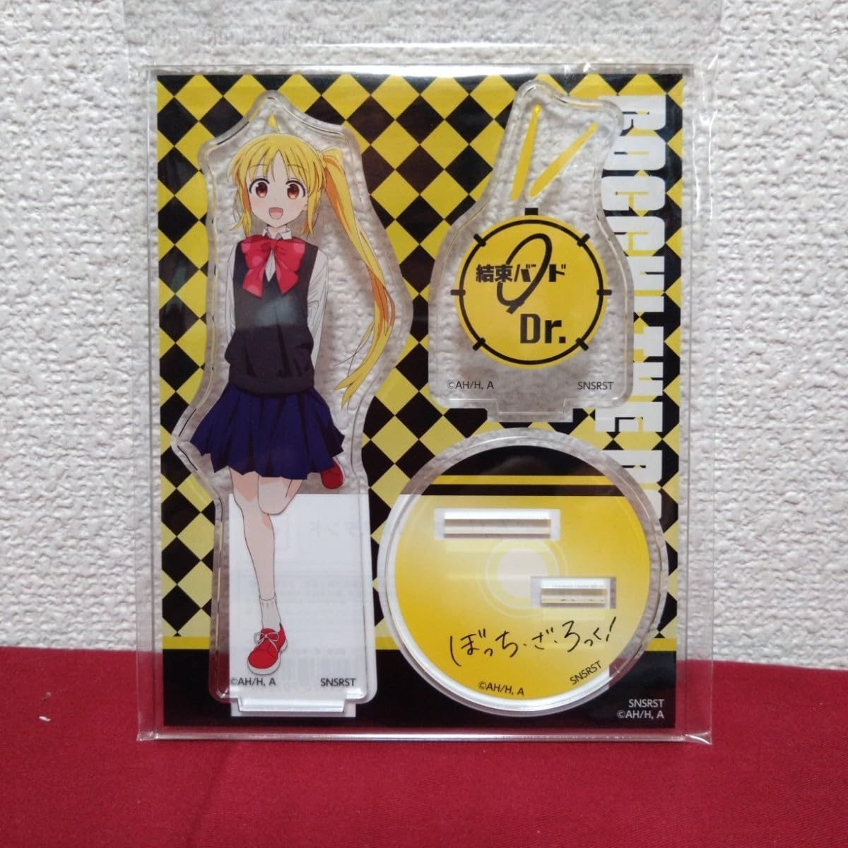 Amazon.co.jp: ぼっち ざ ろっく アクリルスタンド 四種 ホビー