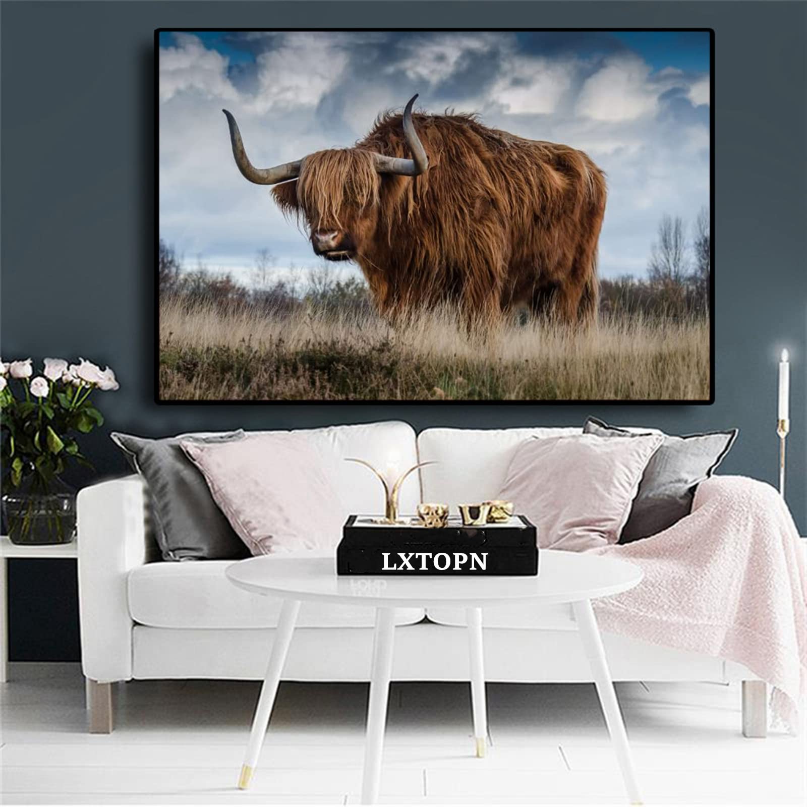 Cuadro de vaca de las Highlands para transformar paredes vacías con arte nórdico 7