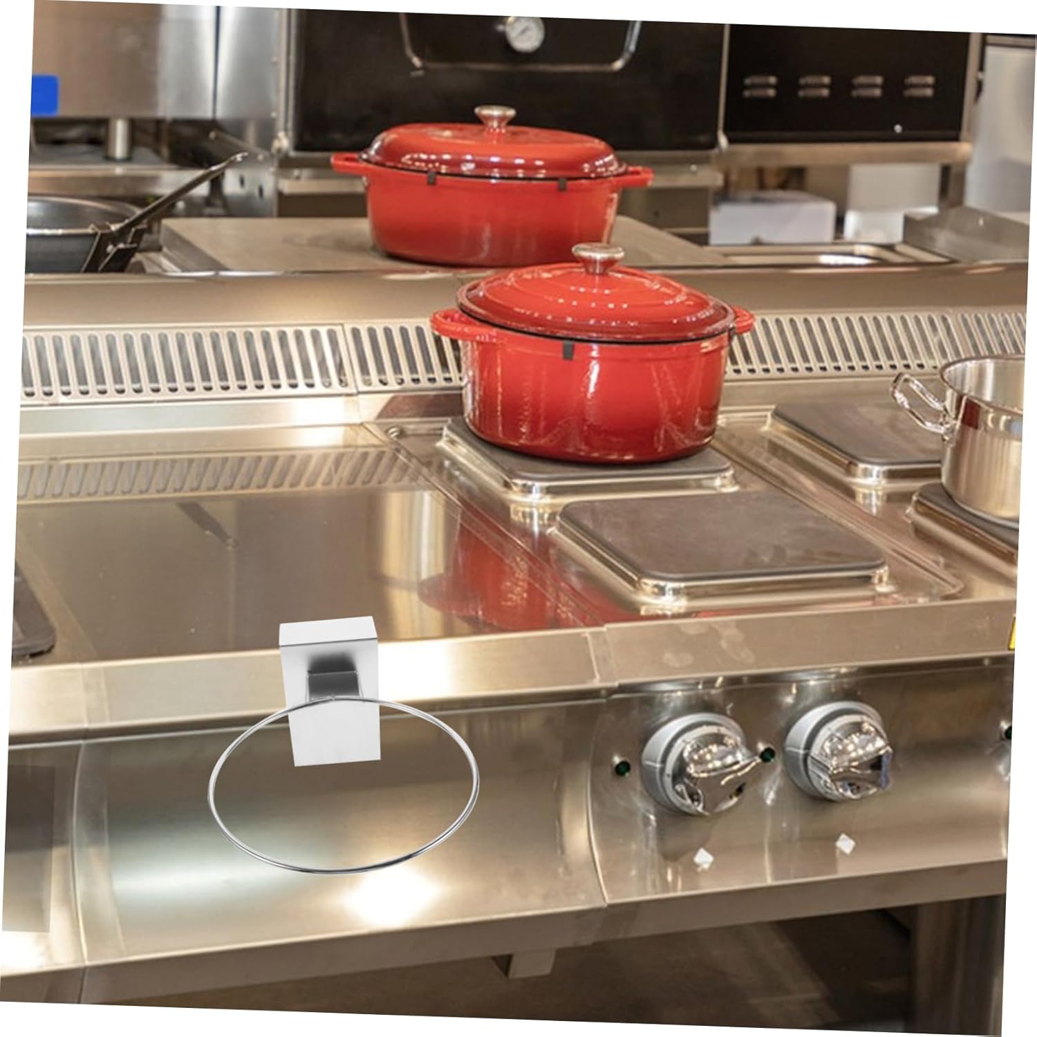 Sturdy Stainless Steel Stove Colander Holder Kitchen Strainer Drainer for Cooking Wall-mounted Basketball Rack Ball Holder Organizer