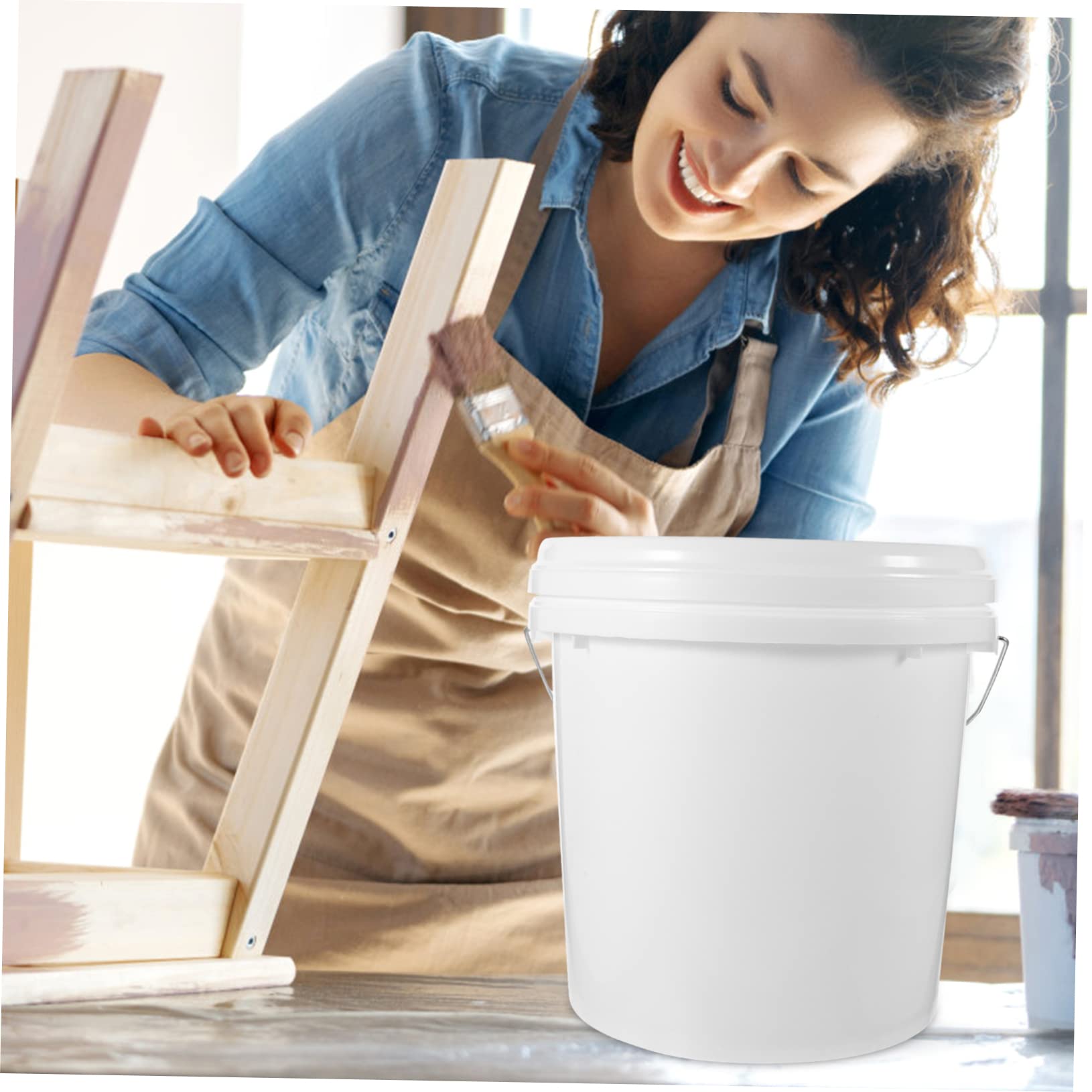 Cubo Redondo de Pintura Hdpe Blanco de 10 L con Tapa