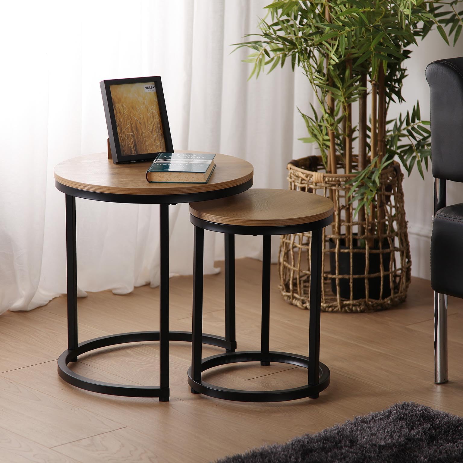 Versa Megan Mesa Nido Auxiliar para el Salón, la Habitación o la Cocina. Moderna Mesilla Baja, Set de 2, Medidas (Al x L x An) 48 x 45 x 45 cm, Madera y Metal, Color Marrón y Negro
