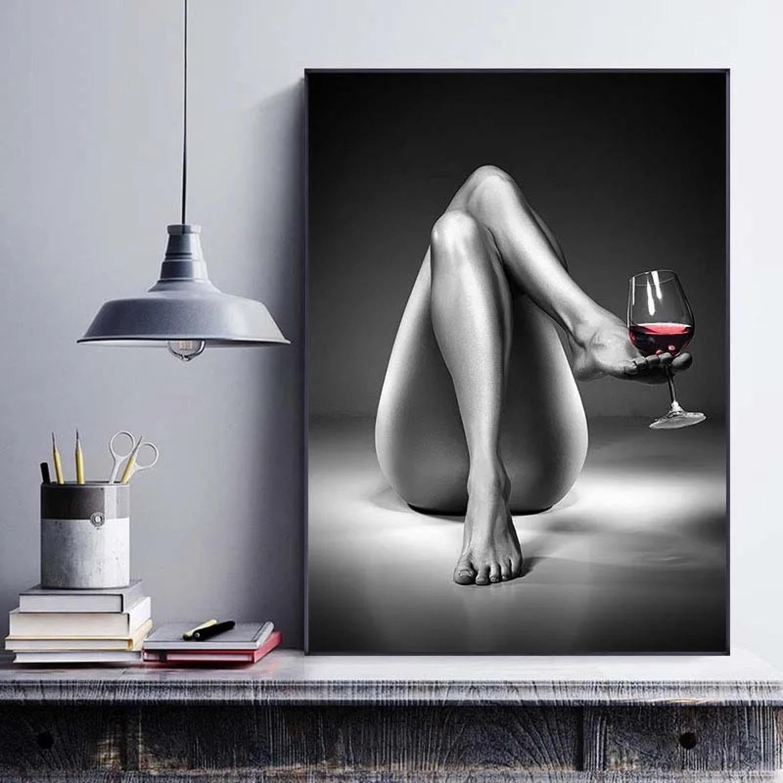 CHAOJIART Pósteres e impresiones de mujer desnuda, pinturas en lienzo de copa de vino, figura de chica sexy en blanco y negro, arte de pared para decoración de sala de estar, 70x100cm sin marco