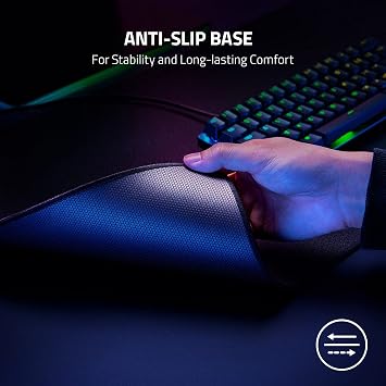 Razer Strider L - Yumuşak kaydırmalar için yumuşak alt ve üst kısma sahip hibrit fare altlığı (Optik fare sensörleri için optimize edilmiştir, kaymaz) Siyah