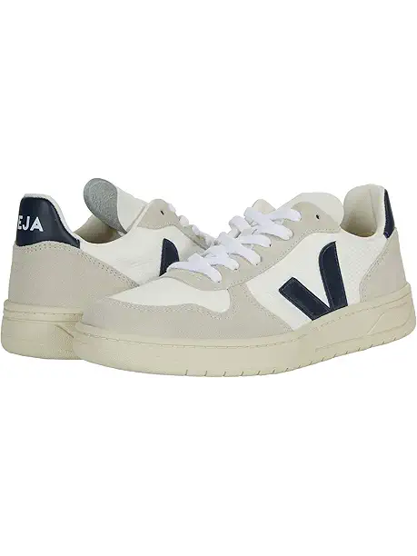 Женские кроссовки VEJA V-10 на каждый день