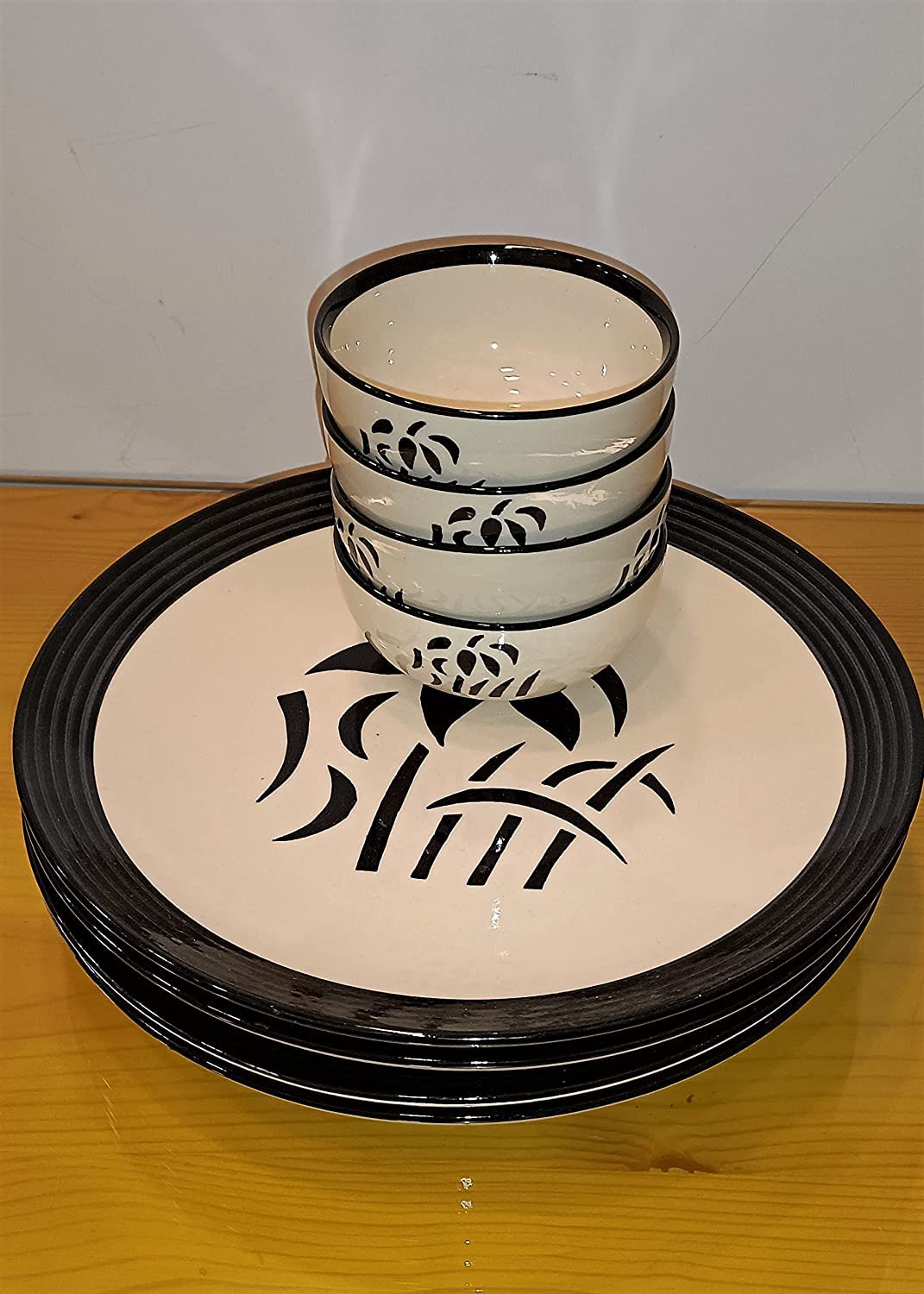 Caffeine Ceramic Handmade Black Imperial Dinner Set of 8 (4 Dinner Plate, 4 Katori Bowl)