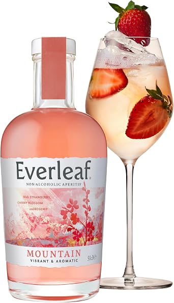 Everleaf Mountain - Non-Alcoholic Aperitif 50cl | Spirit Alternative | Prepare Easy Alcohol-Free Cocktails & Spritzes for Everyday | Made from Cherry Blossom, Rosehip & Wild Strawberry | Drinks Gift