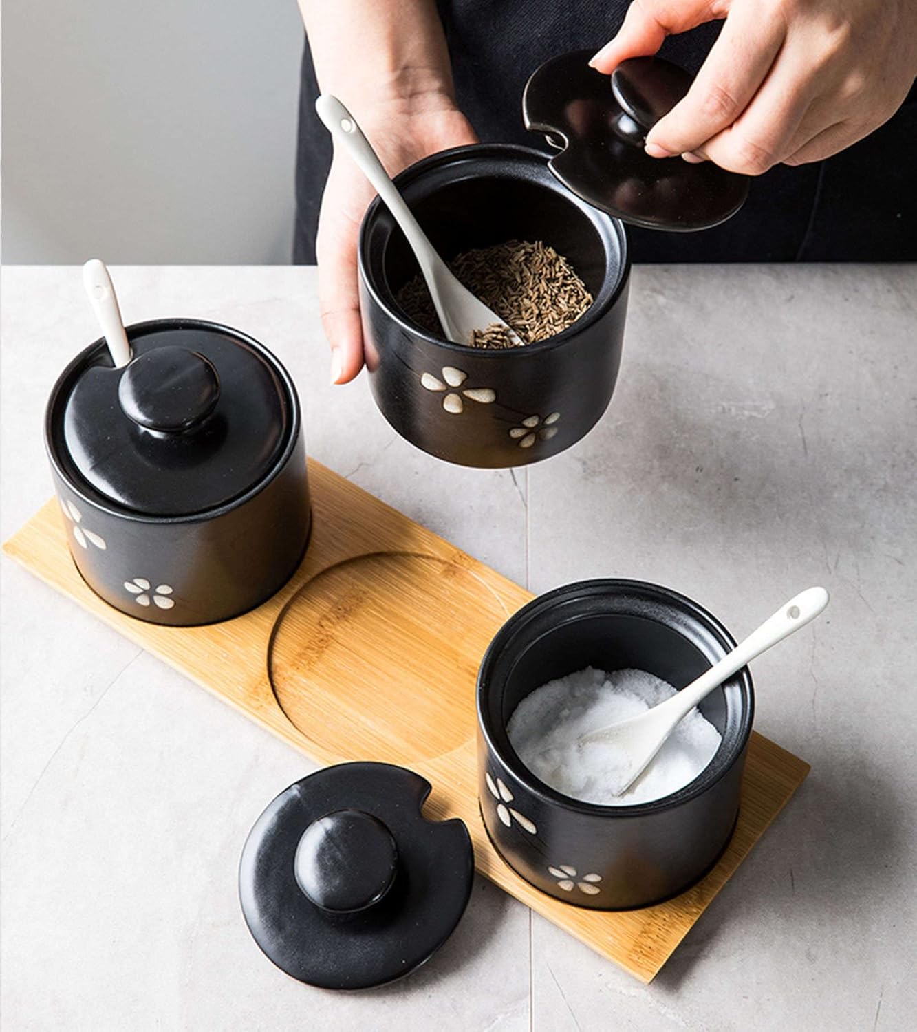 Sugar BowlSugar Bowl with Lid and Spoon Sugar Storage Jar Sugar Pot Sugar Container Spice Jar Sugar Dispenser Serving for Sugar-b-1,OneColor