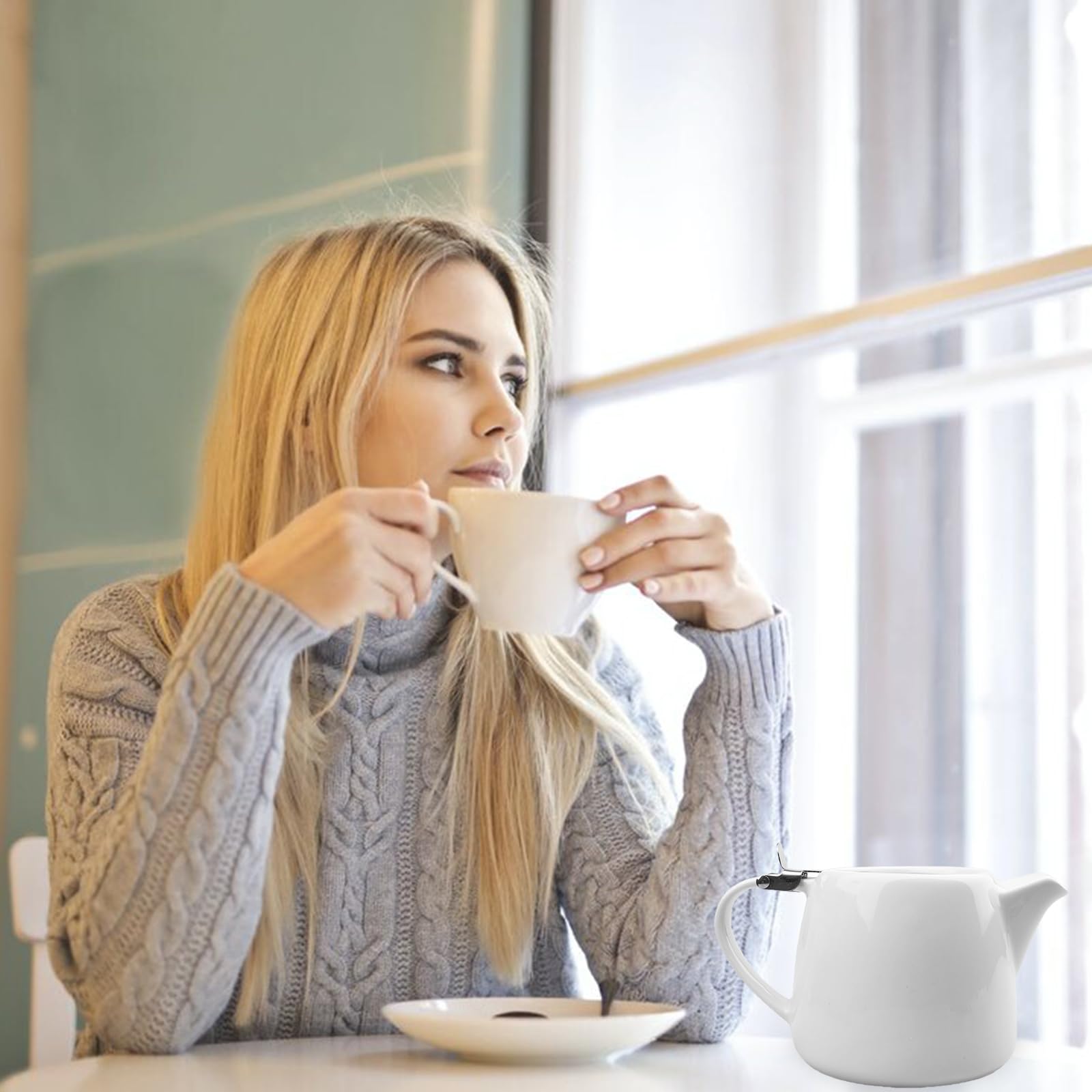 Teiera in porcellana: Teiera bianca in ceramica con filtro, 500ml Teiera in ceramica con coperchio a innesto in acciaio inox, bollitore per tè e caffè, stoviglie in porcellana, preparatore per