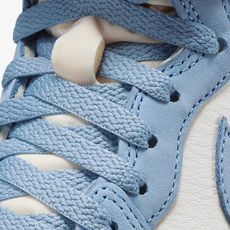 Amazon | [ナイキ] エア ジョーダン 1 レトロ ハイ OG W AIR JORDAN 1