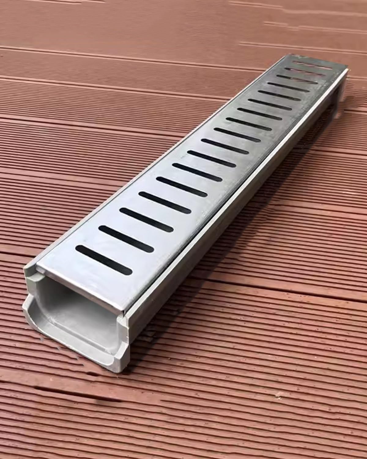 Griglia di scarico da 60 cm, in acciaio inox, antiscivolo, per interni ed esterni, protezione per drenaggio del pavimento (60 x 10 x 6 cm)