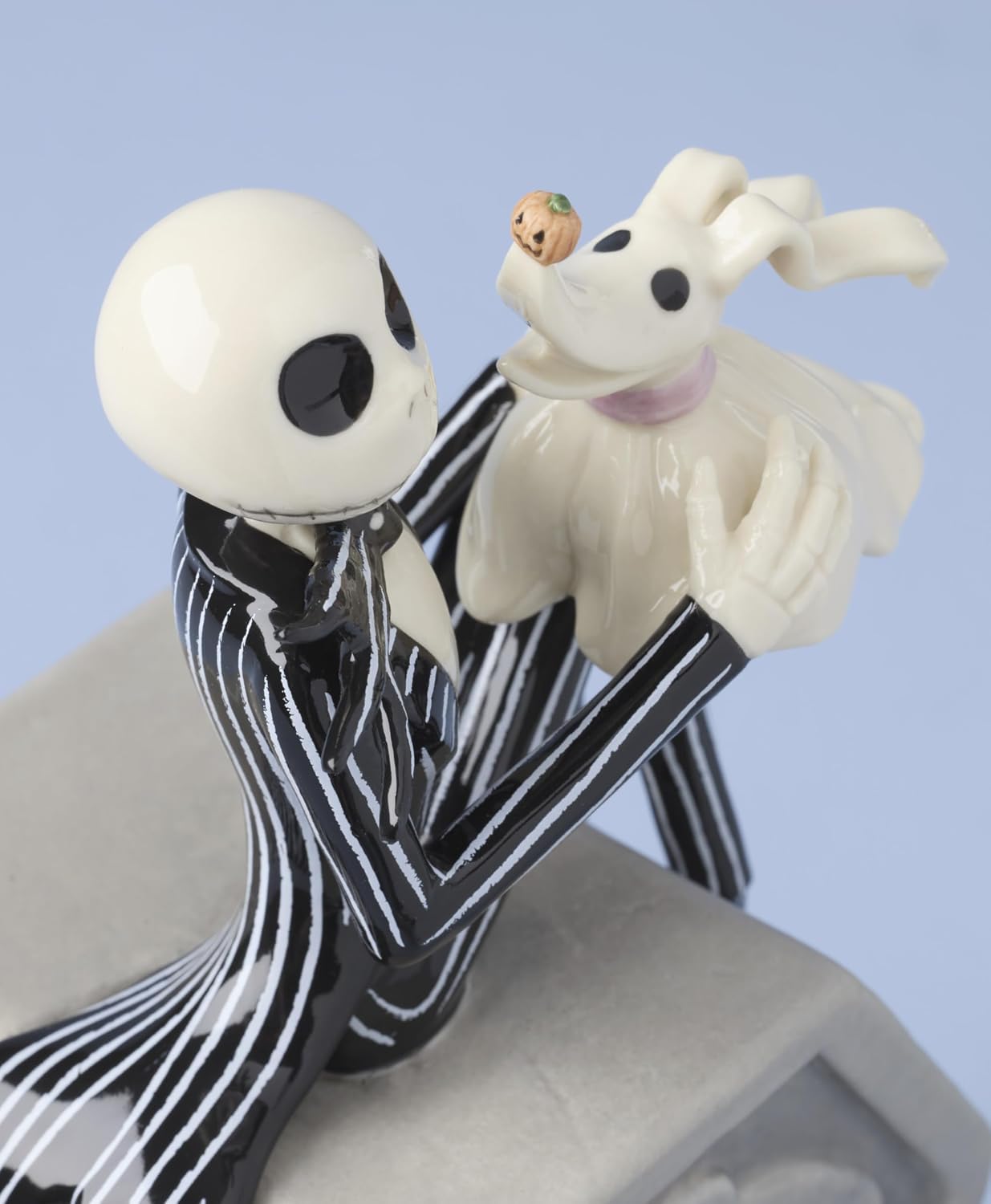 Lenox Nightmare Before Christmas Light-Up Figurine, Jack Skellington, Porcelain, Requires 3 AAA Batteries, Halloween Decor Indoor, Halloween Table Decorations (1 Figurine) 3 AAA Batteries Not Included