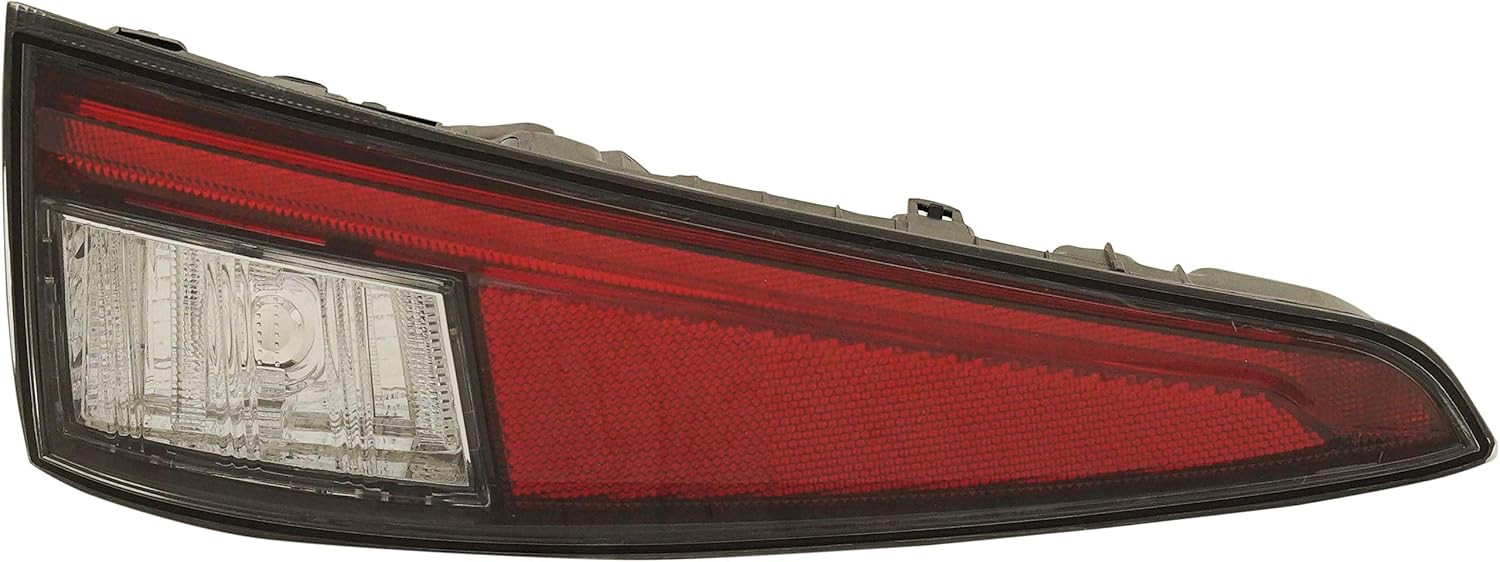 Garage-Pro Tail Light Compatible with Toyota Prius 2016-2018 Mounts on Bumper Halogen Driver Side, Lower TO2886106