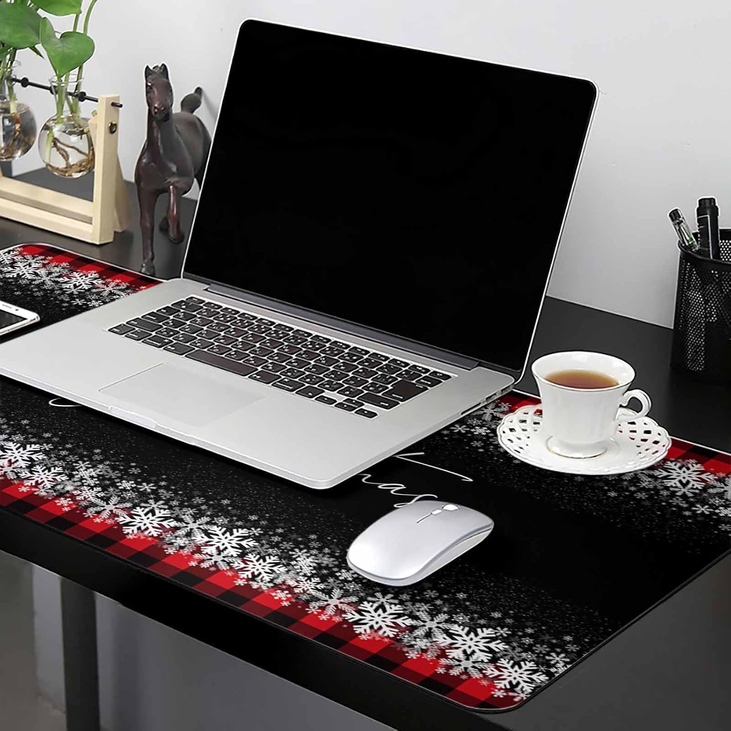 Oversized Gaming Mouse Pad Merry Christmas Snowflake Red Plaid Desk Mat for Home Office Extended XXL Computer Mouse Pad with Non-Slip Backing for Laptop Desktop Keyboard 35 x 15 Inches