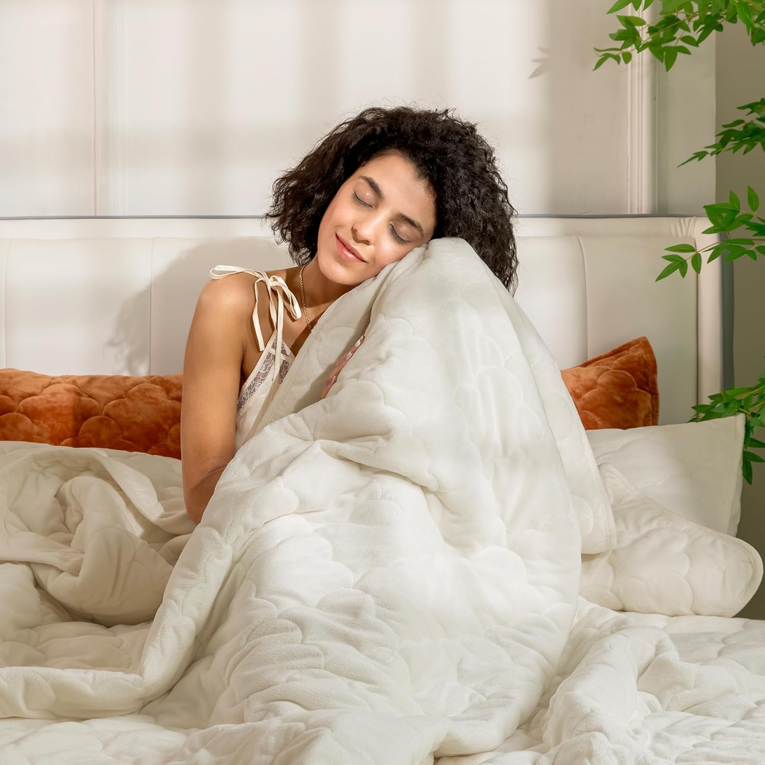 PlushHavenCloud Velvet Quilt Set King Size - Luxury Lightweight Velvet Bed Comforter & 2 Pillow Shams | Oversized Coverlet Bedspread 3 Piece | Oeko-TEX All Season Bedding Khaki Khaki King/Cal King