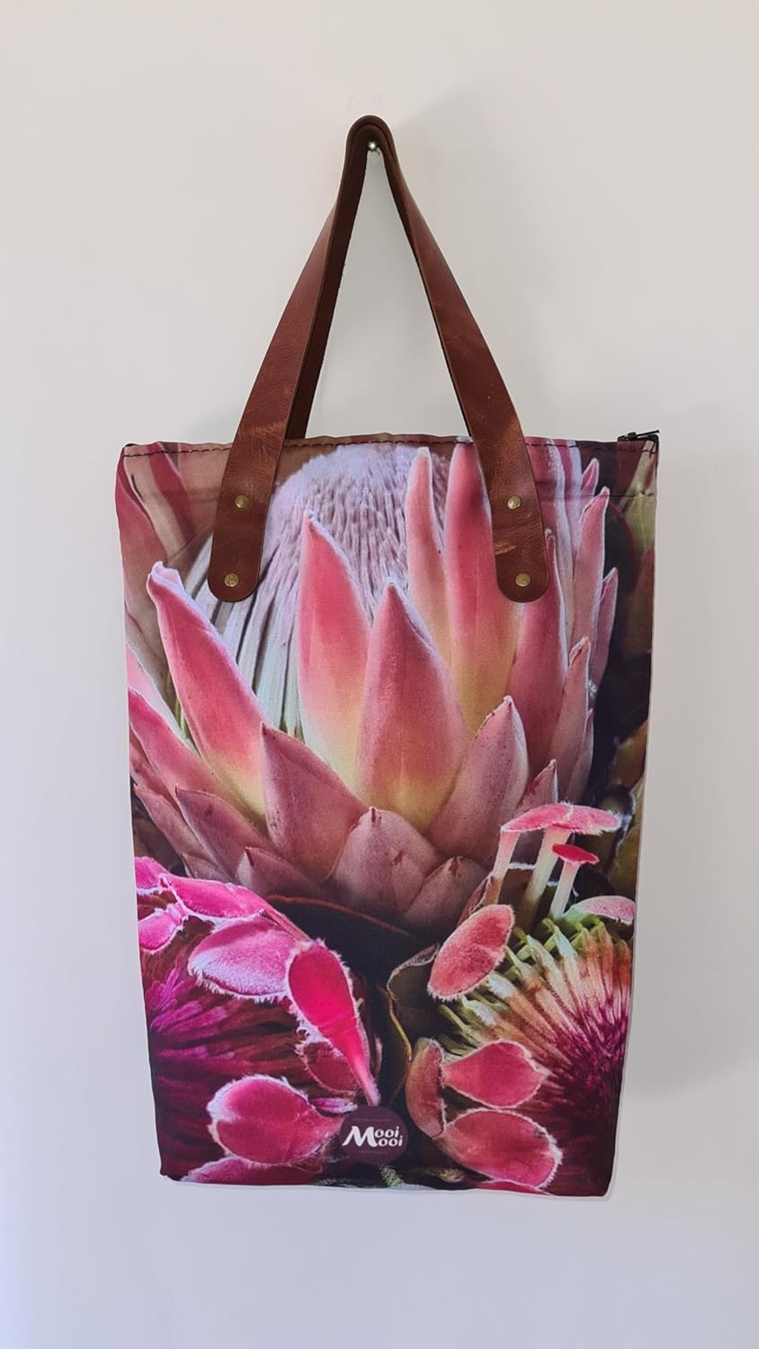 MooiMooi canvas wine cooler bag with king protea and pincushion