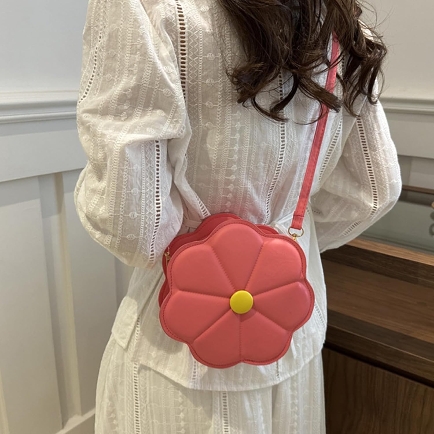 Trendy Flower Shaped PU Leather Crossbody Bag with Adjustable Strap Shoulder Purse Satchel for Women and Girls - Image 7