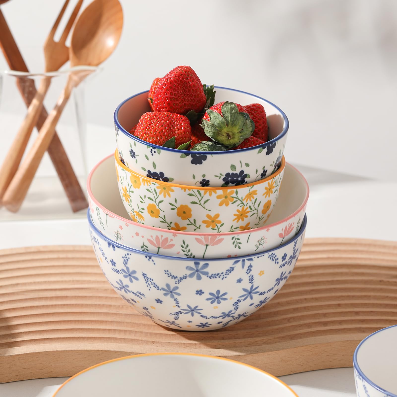 Ciotola Colazione Cereali Ciotole Ceramica - Set di 4 Scodelle Zuppa Colorate con Motivi Floreali - Scodella Porcellana per Insalata | Poke | Ramen | Minestra | Macedonia | Brodo - 15 cm - 700 ml