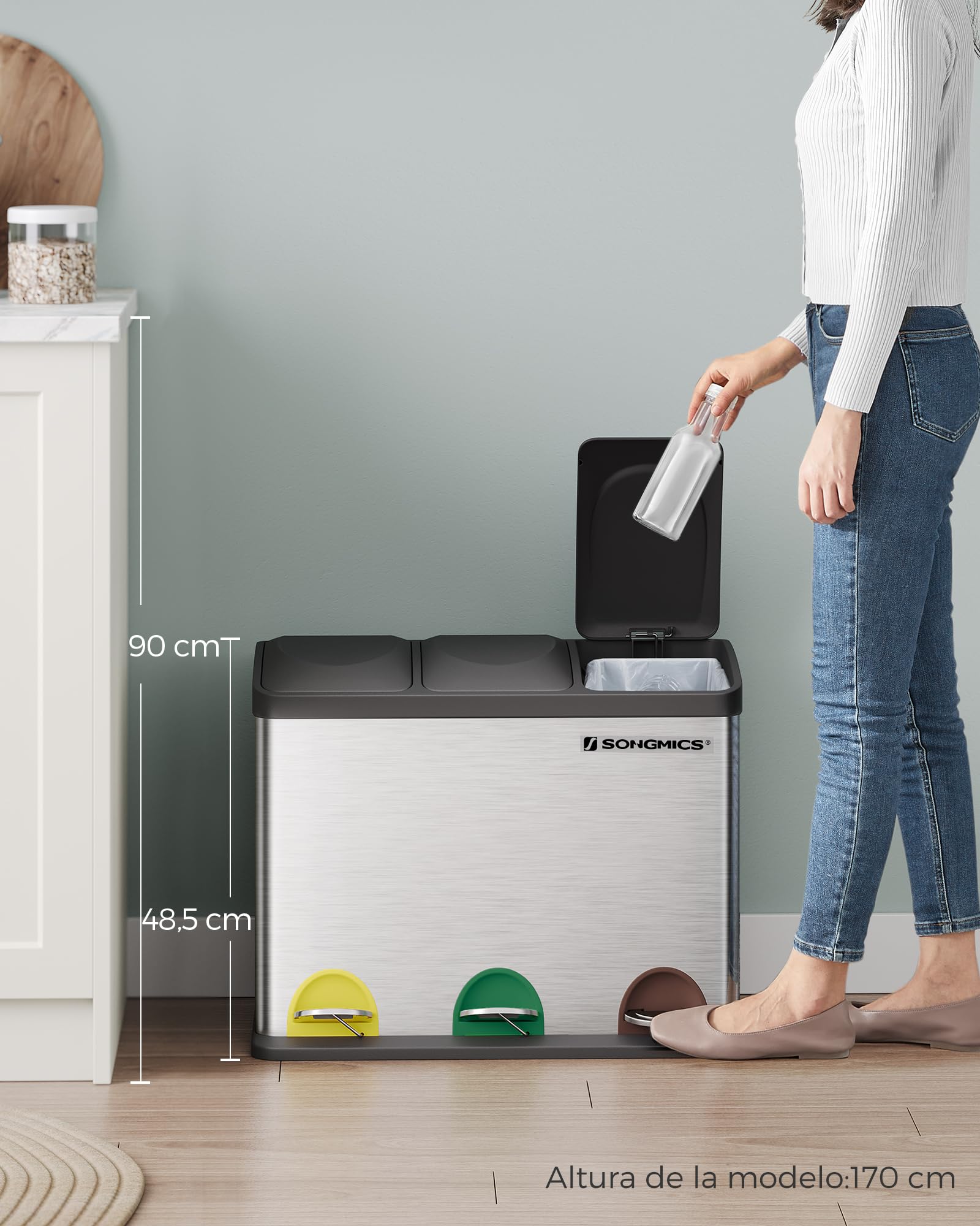 SONGMICS Triple Basura con Pedal, Metal 45L, Sistema de Separación de Residuos, 3x15L, Tapa, Acero Inoxidable, Plata Metálico/Negro LTB45L