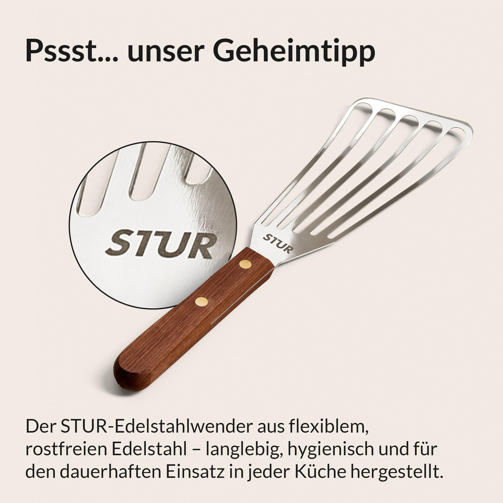 STUR Pfannenwender für Rechtshänder aus flexiblem & rostfreiem Edelstahl - Schlitzwender mit Nussbaumgriff optimiert für STUR Gusseisenpfannen - Dünner Bratenwender für sämtliche Speisen & Küche