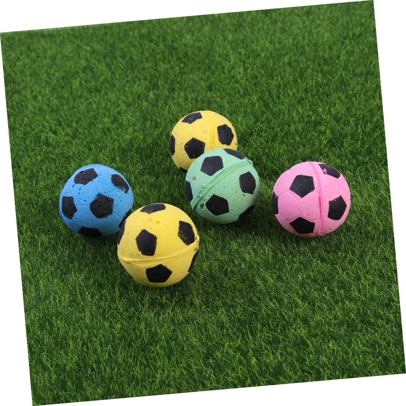 FRCOLOR 3 Sets Katzenspielzeug Aus Eva-Material Für Kätzchen Hüpffußballspielzeug Lustiges Kätzchen-Design Haustierspielzeug Zur Kratzprävention 12 Stück * 3