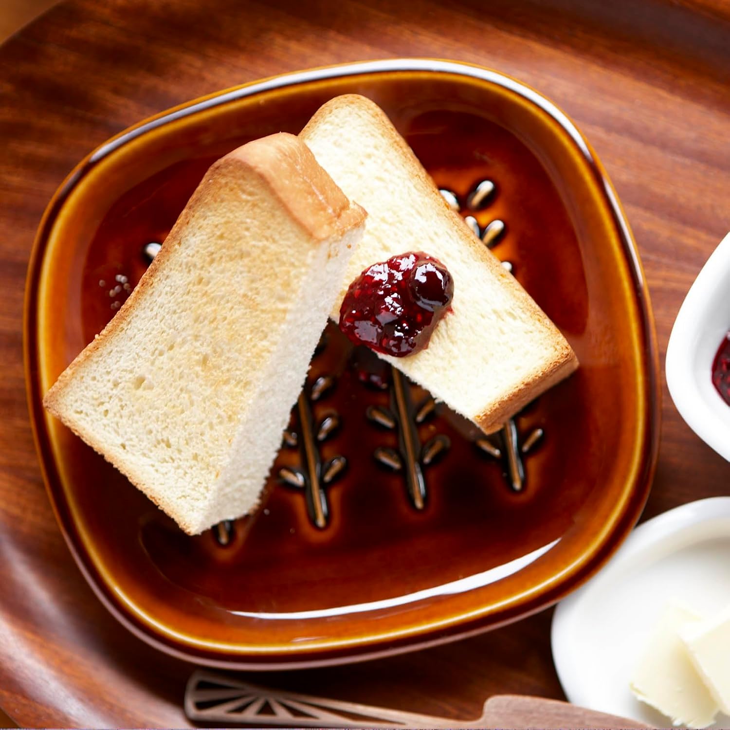 Crust Bread Plate (Branch Pattern) Apples 58 – 013 – 225