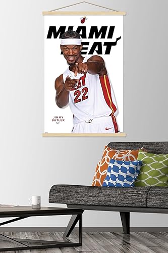 Miniatura 2 de Trends International NBA Miami Heat - Póster de pared de Jimmy Butler Feature Series 23, 22.37 x 34.00 pulgadas, paquete de impresión y colgador de