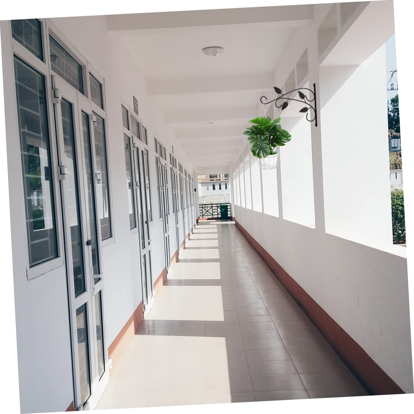 HANABASS Portavaso Sospeso in Ferro Bianco Design Salvaspazio per Decorazione Casa e Giardino Adatto per Piante e Piantine Grasse