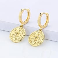 Vista 4 de Aretes de moneda de oro para mujer, chapados en oro de 14 quilates, aretes de aro delicados con moneda de dije mal de ojo
