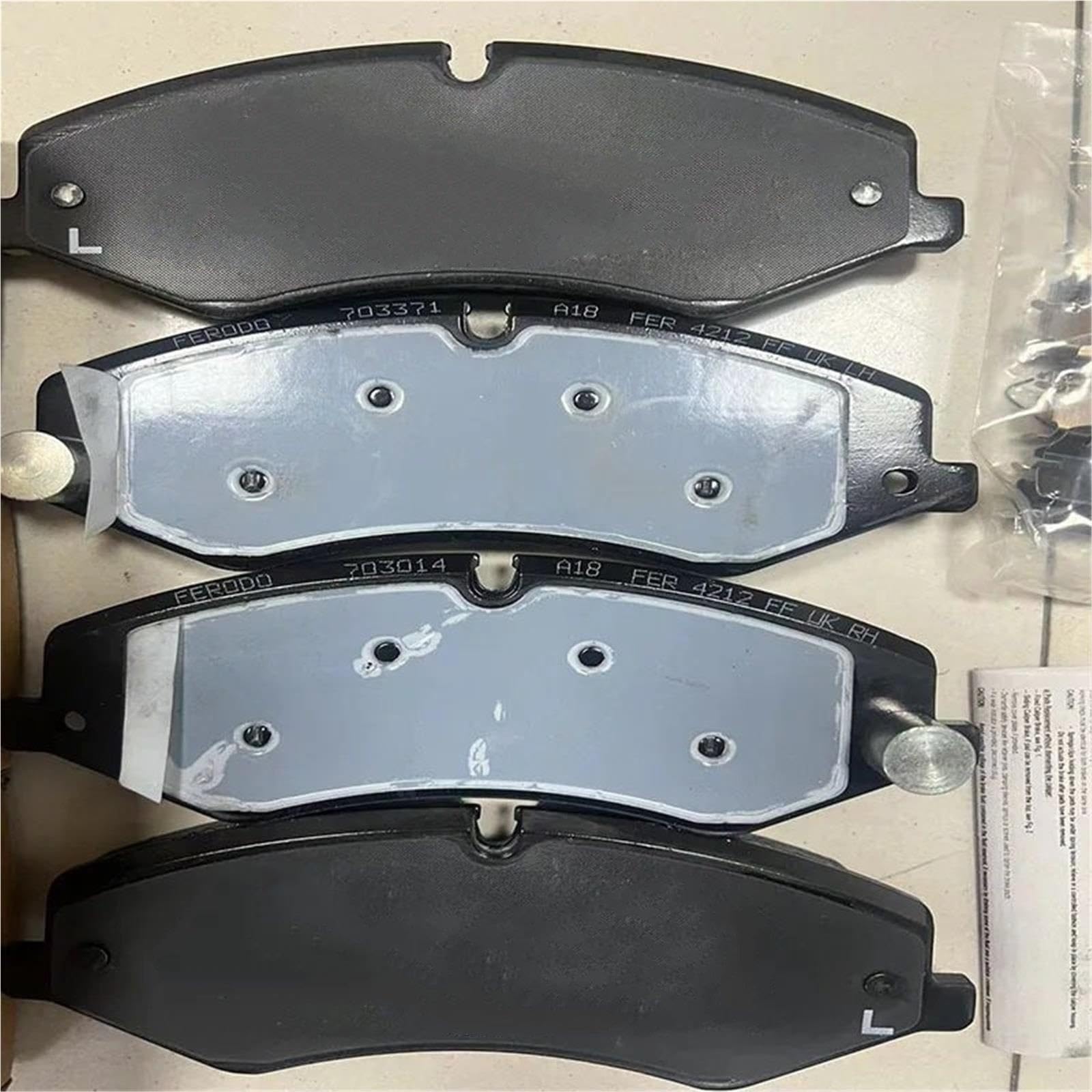 Per Sport 14-15 13-15 LR134700 LR051626 Pastiglie Freno Anteriori Lr051626