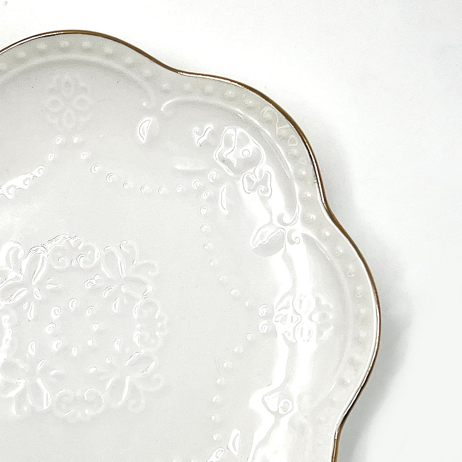 SNAIL GARDEN Ceramic Jewelry Tray with Butterfly Embossed Gold Rim, Decorative Ring Dish with Separate Holder for Rings, Earrings, Necklace - Elegant Jewelry Organizer for Dresser, Wedding Gift