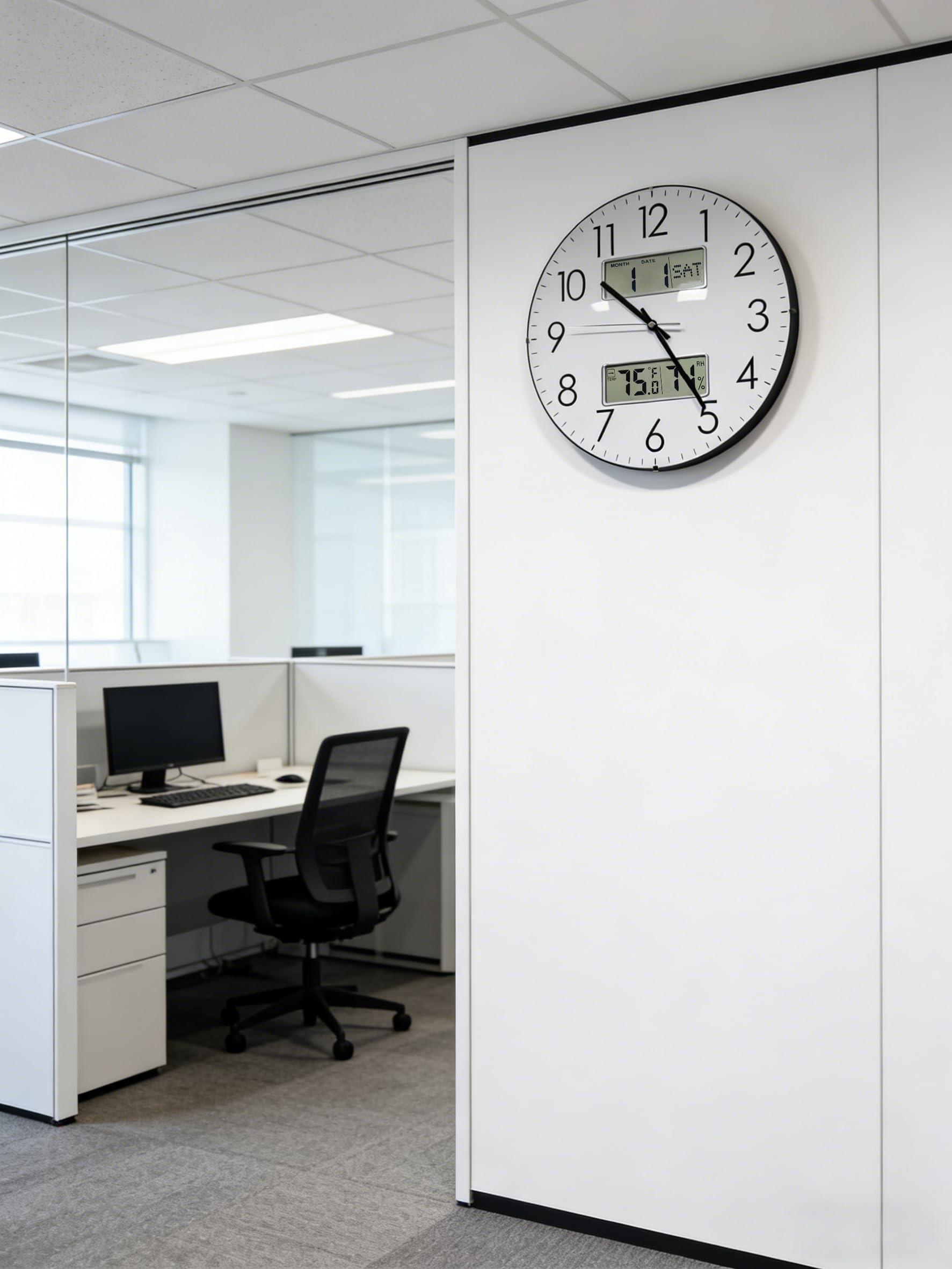 Nbdeal Orologio da parete analogico silenzioso da 33 cm con calendario temperatura e umidità (bianco)