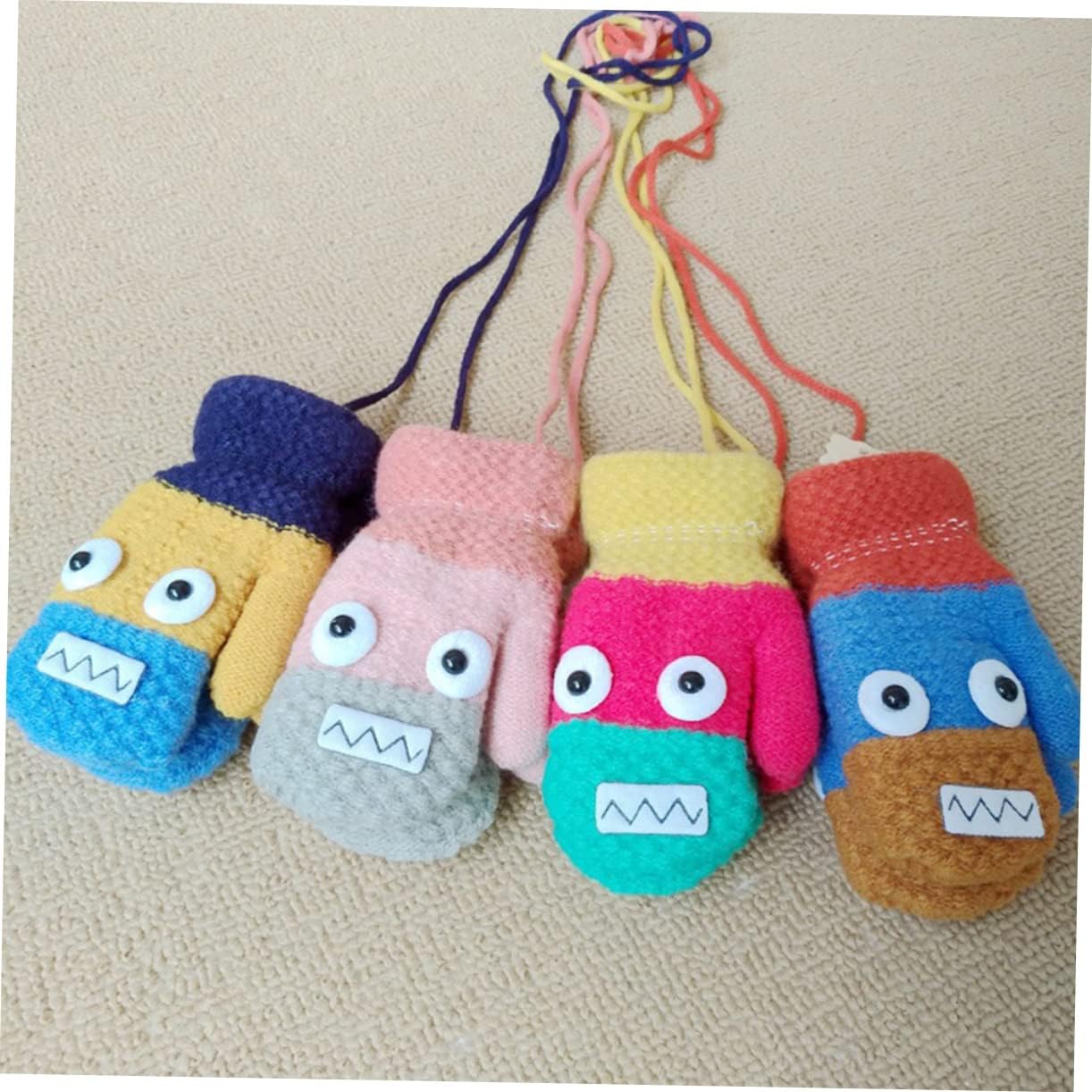 4pairs Unisex Boy Girl Winter Gloves Cartoon Design Mittens for Newborn Boy Girl Fingerless Mittens for and