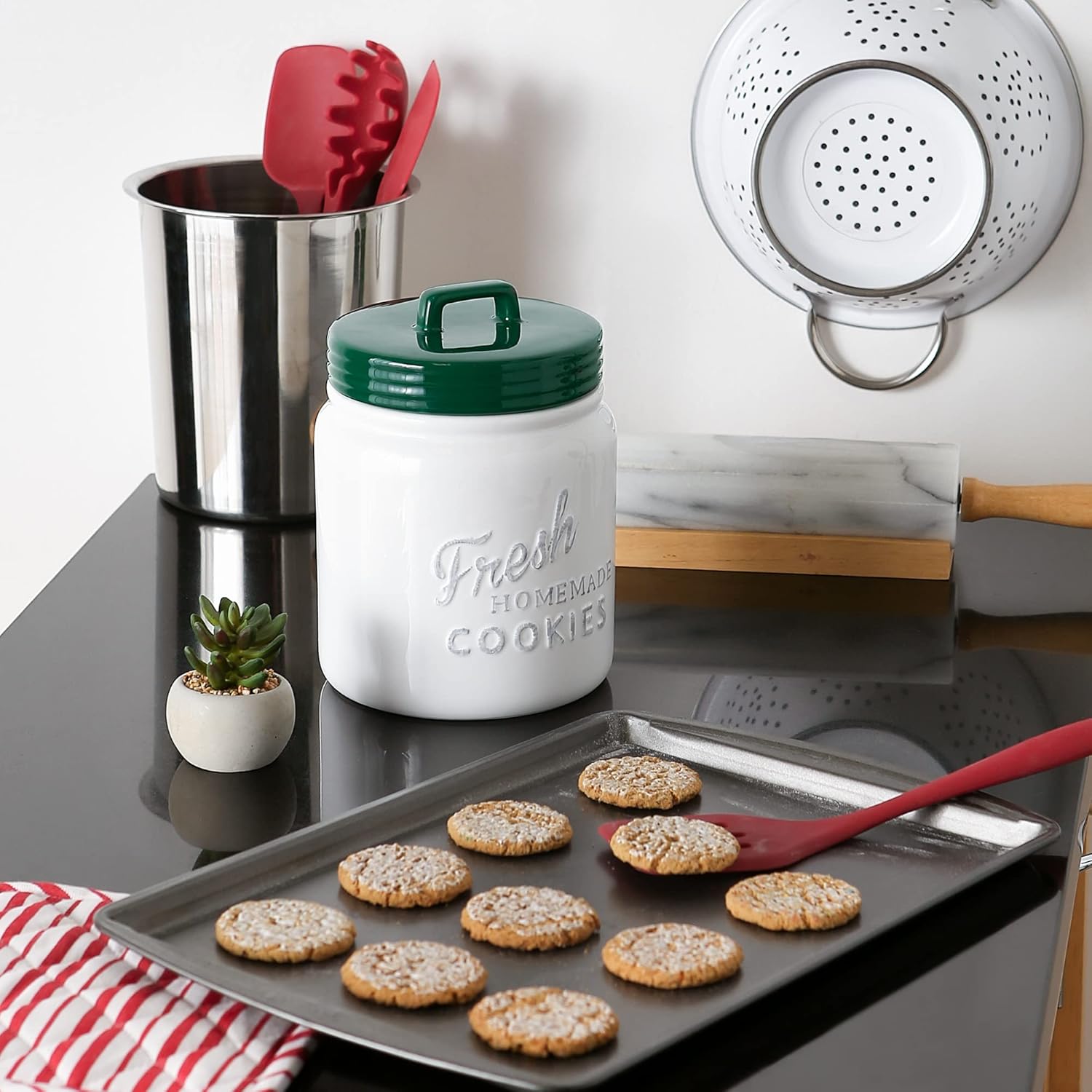 DII Kitchen Accessories Collection Ceramics, Cookie Jar, Dark Green