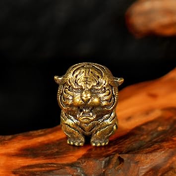 CHOVY 100% Solid Brass Baby Tiger Statue - Handcrafted Retro Animal Sculpture, Cute Desk & Shelf Decor for Living Room or Office, Unique Collectible Art Gift for Tiger Lovers & Wildlife Enthusiasts