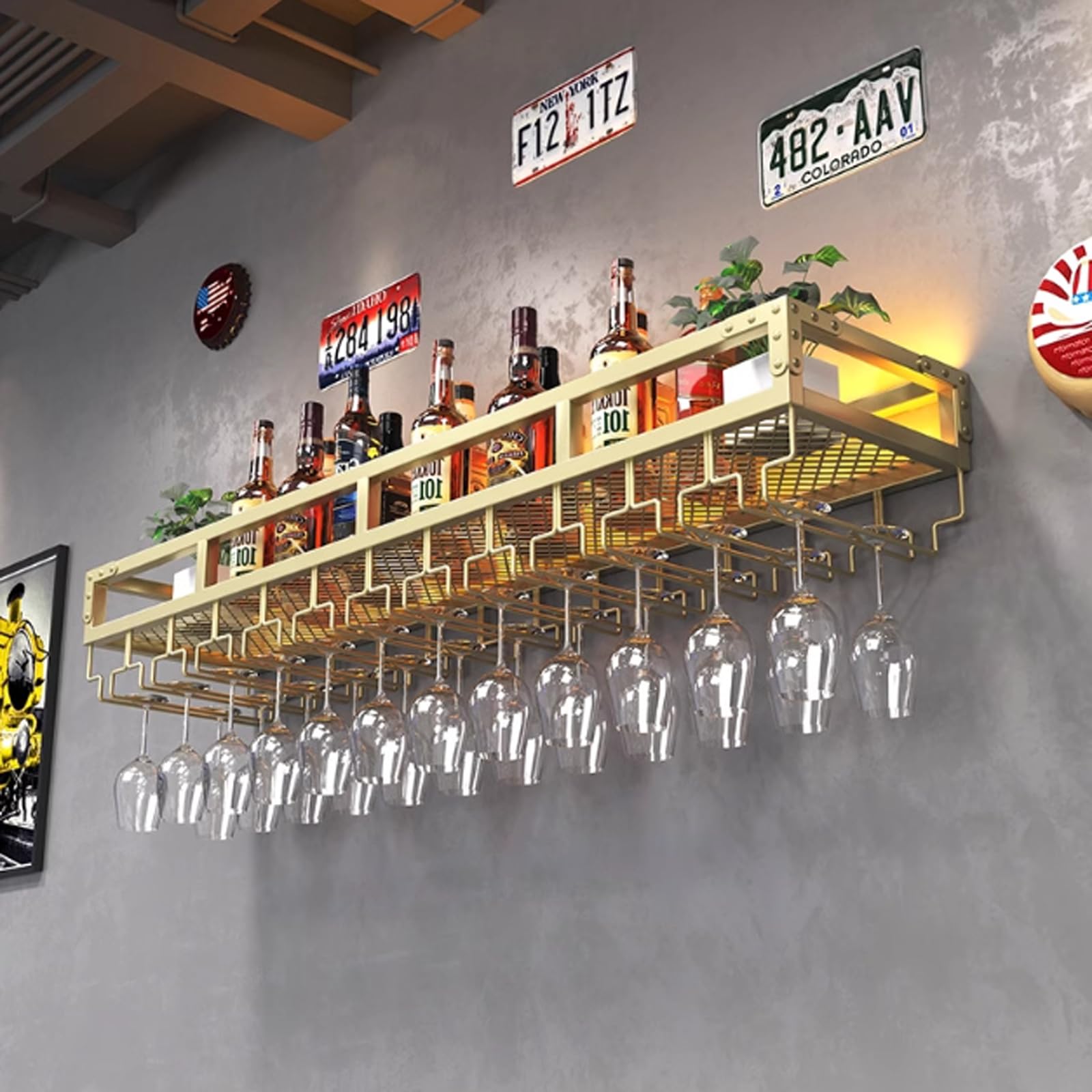 Portabottiglie da parete con supporto in vetro per bar di casa | Mensola a muro in ferro rinforzato con fessure per appendere oggetti, ideale per ristoranti, caffè e bar(gold,120cm/47.2")