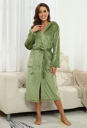 Super Shopping-zone Women's Plush Hooded Bathrobe Winter Warm Robes Soft Fleece Long Robe Luxury Dressing Gown