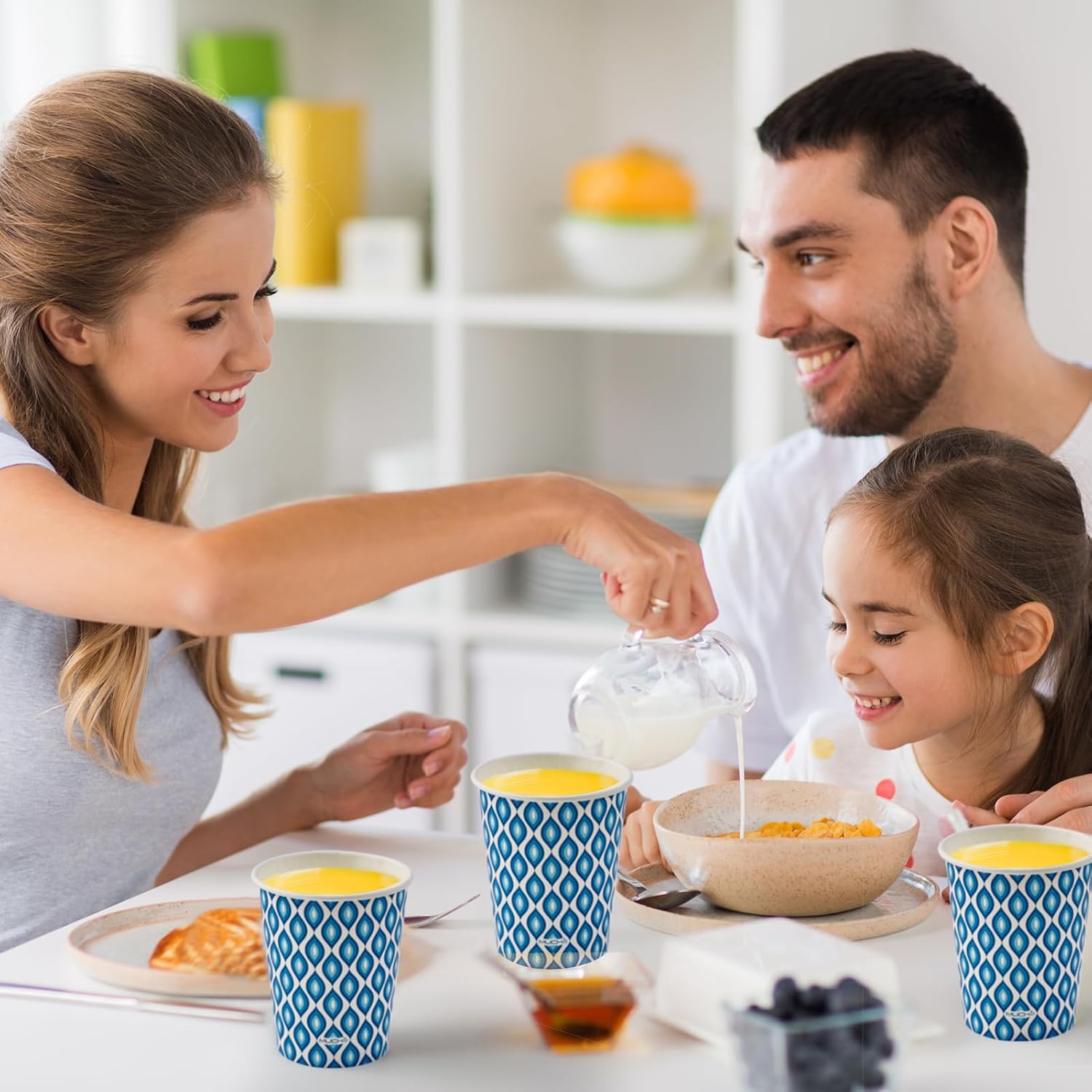 MUCHII 300 Count Paper Cups 8 oz, Disposable Drinking Cups for Party, Picnic, Travel, and Events - Image 5