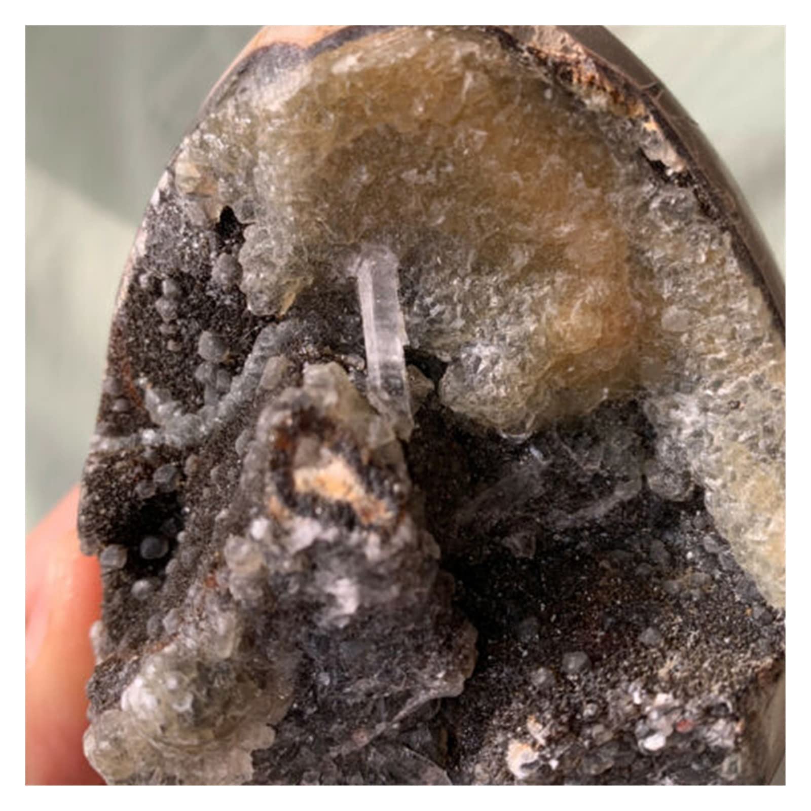 Zufällige 1000–1500 g natürliche Drachen-Septarian-Geode-Quarz-große Ei-Steine-Cluster-Kristalle Pendel-Divination-Edelsteine Voller Textur