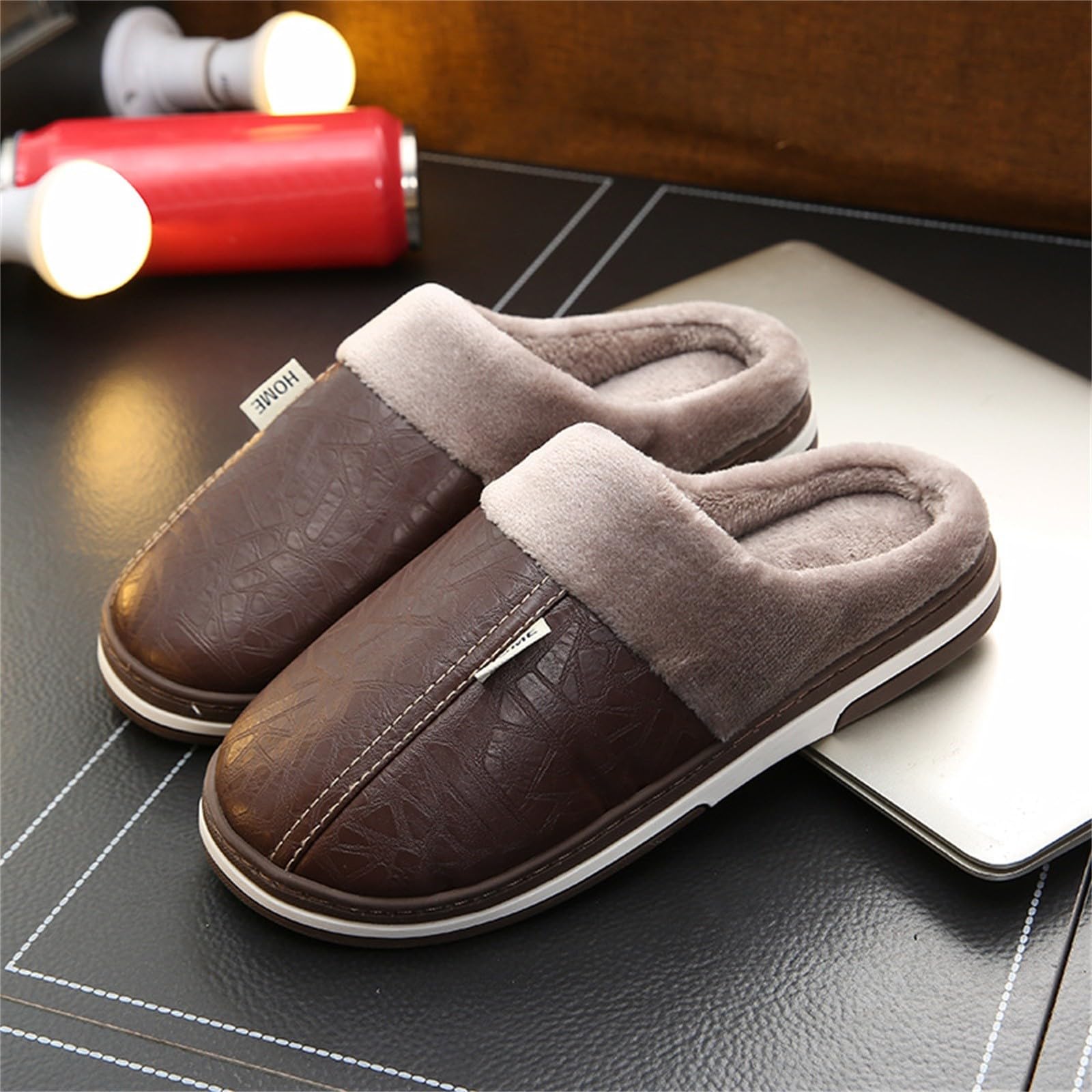 Zapatos de algodón antideslizantes cálidos para hombre para personas de mediana edad y ancianos, zapatos de felpa gruesa en interiores, zapatillas de casa, zapatillas de cuero cálidas