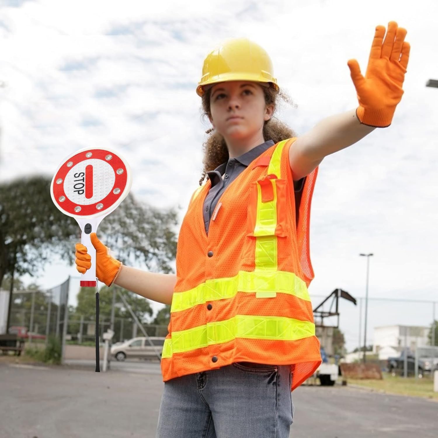 1PC Handheld Stop Sign, Battery Power Supply, Roadway Display Parking Flashing LED for Road Construction, Traffic Control, Car Accident Scene, Schools, Factories, Parking Lot