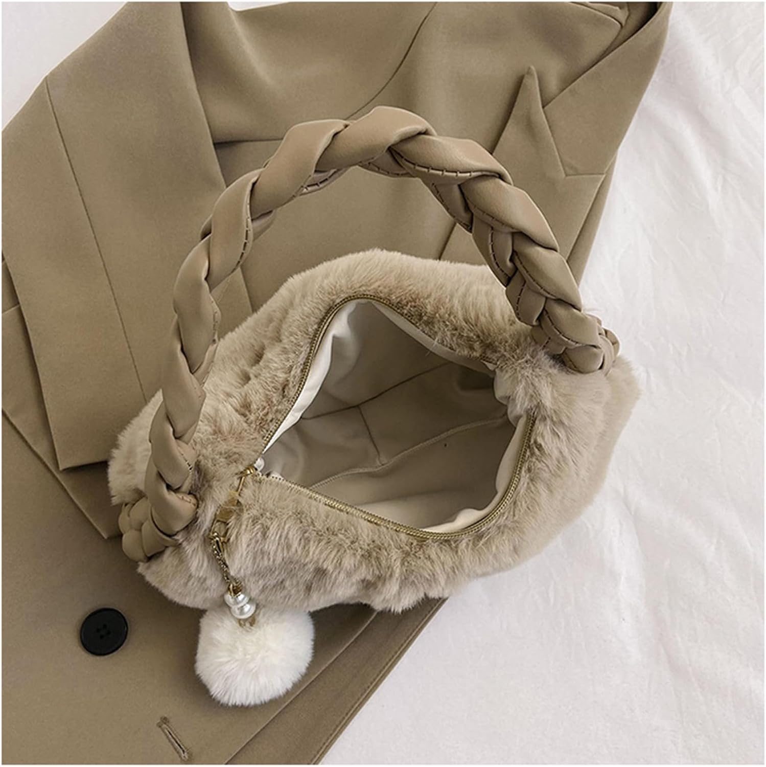 Womens Faux Fur Handbag Fashion Fluffy Plush Shoulder Bags Purse Fuzzy Zipper Tote Bag for Autumn and Winter
