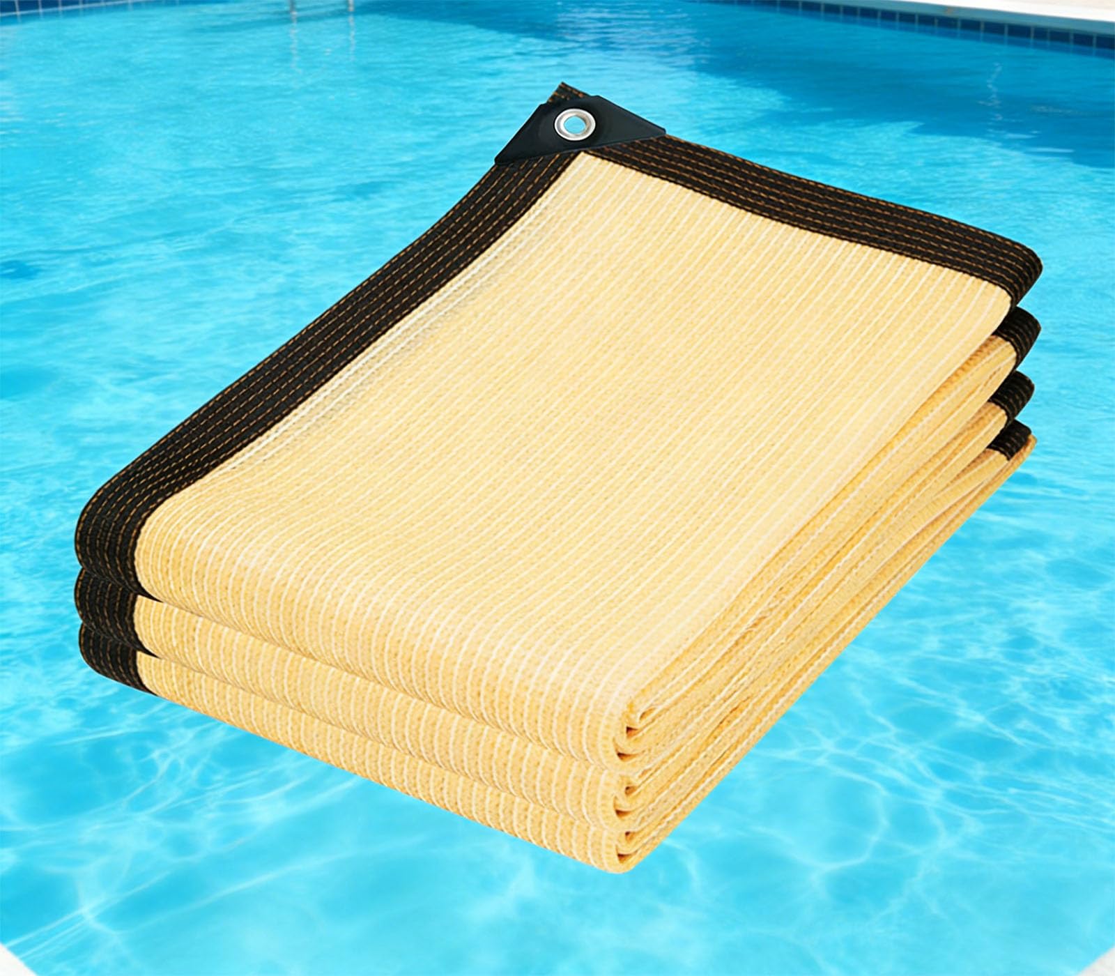 Filet d'ombrage anti-chaleur pour protéger le poulailler et la piscine du soleil d'été