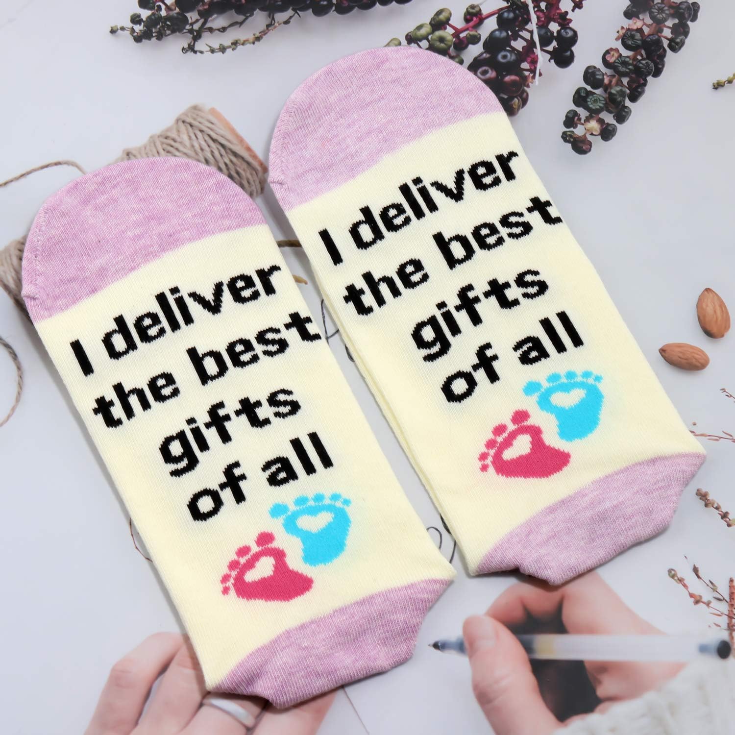 G2TUP OBGYN Midwifery Gift I Deliver the Best Gifts of All Socks Doula Labor Nurse Appreciation Gift (I Deliver the Best Gifts of All, Mid Calf)