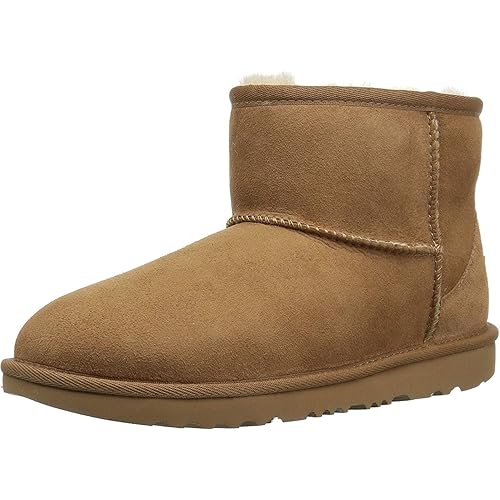 UGG unisex-child Classic Mini Ii