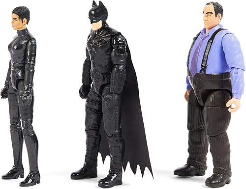 Vista 4 de DC Comics Batman - Paquete de 3 con figuras de acción exclusivas de Batman de 4 pies, Selina Kyle, el pingüino, 3 accesorios
