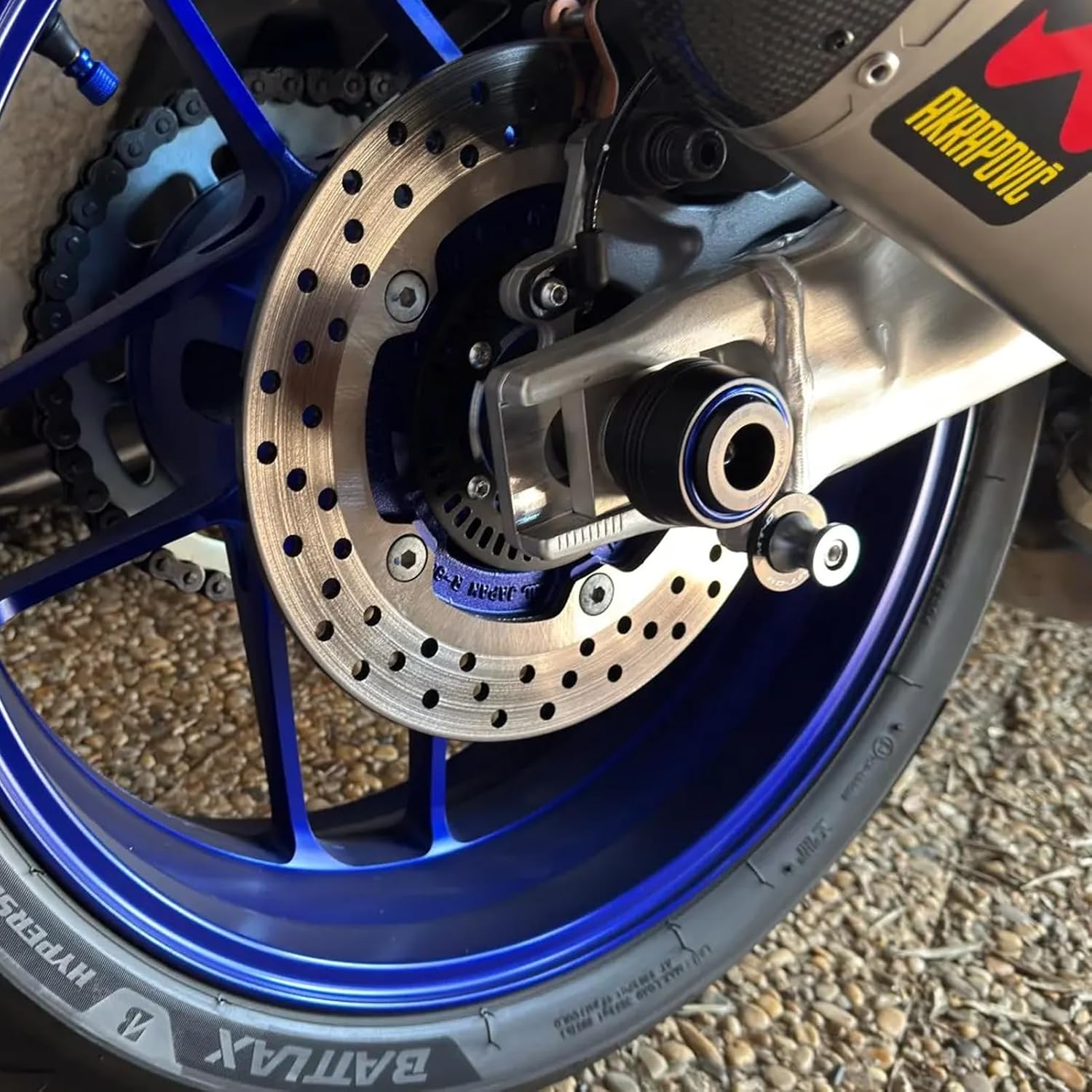 Compatible with MT09 MT-09 MT09 SP MT 09 SP 2021 2024 2025 2026 Motorcycle Front & Rear Wheel Fork Axle Sliders Crash Protectors Accessories (Blue)